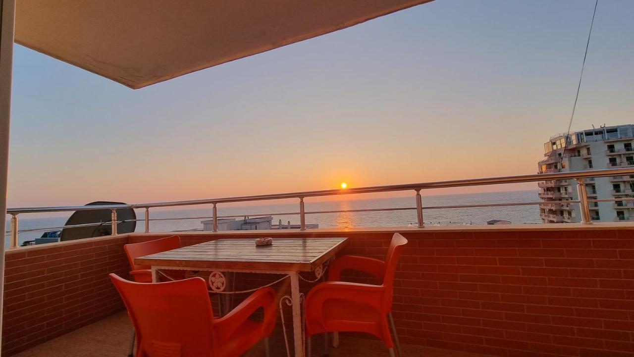 Sunset Seaview Apartment Дуррес Екстер'єр фото