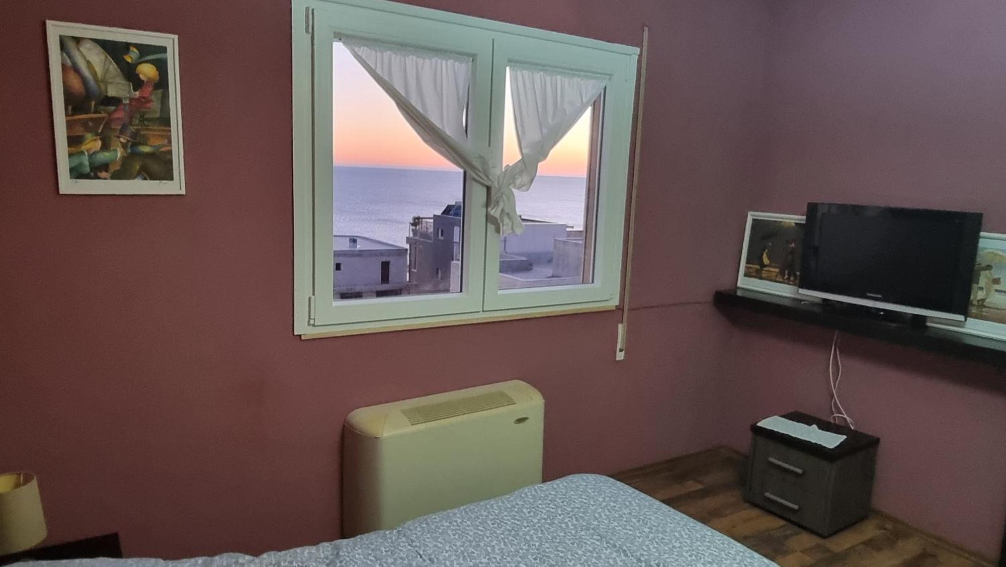 Sunset Seaview Apartment Дуррес Екстер'єр фото